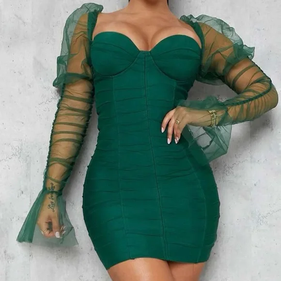 Green Sweetheart Mesh Puff Sleeve Bodycon Dress | Color: Green | Size: 6 | Shaniceburks1's Closet